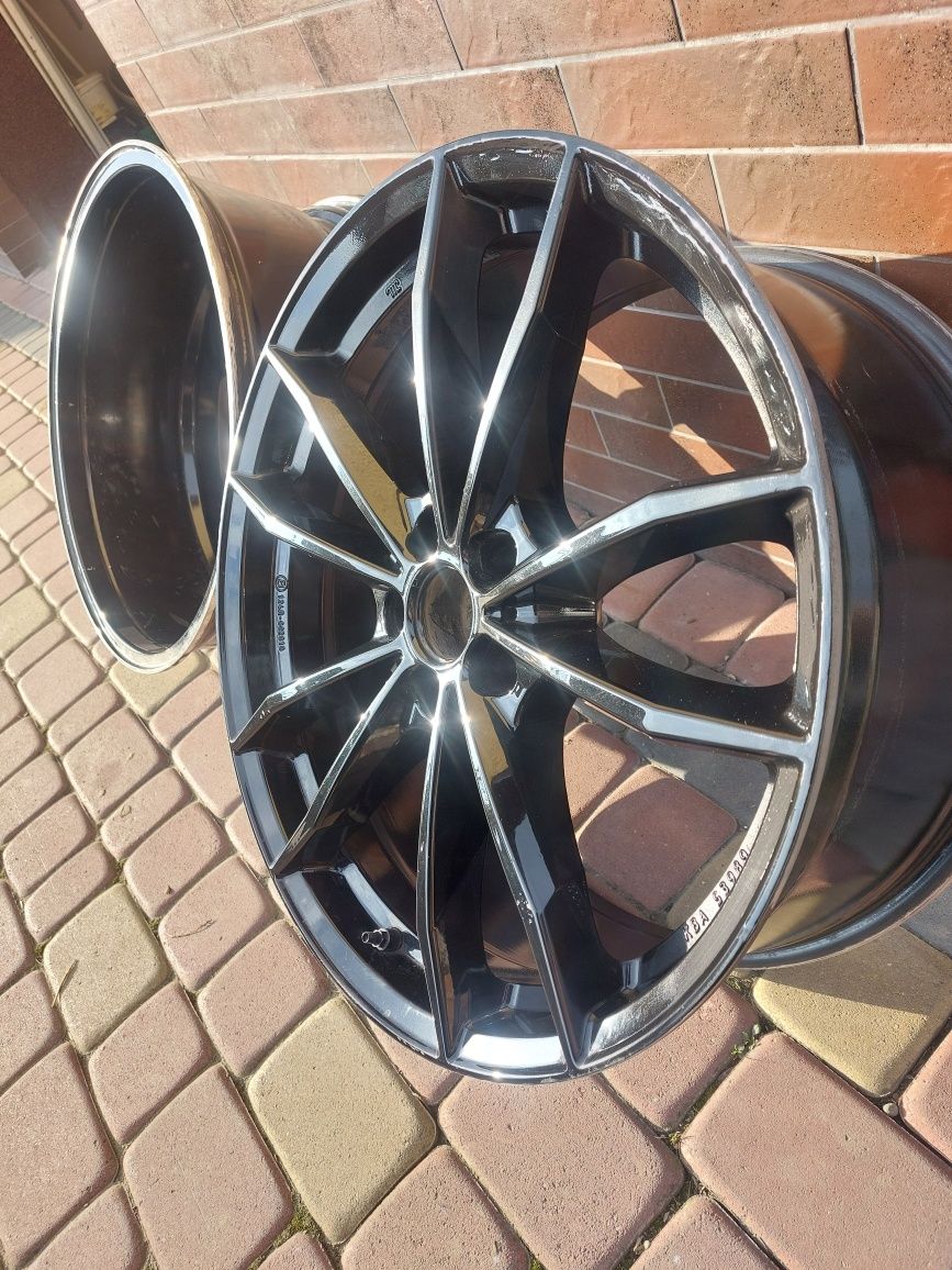 Felgi Rial X12 9j R20 Audi 5x112