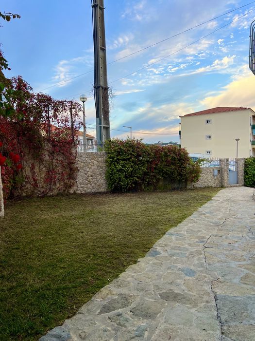 Moradia Geminada T3+2 Centro de Torres Vedras