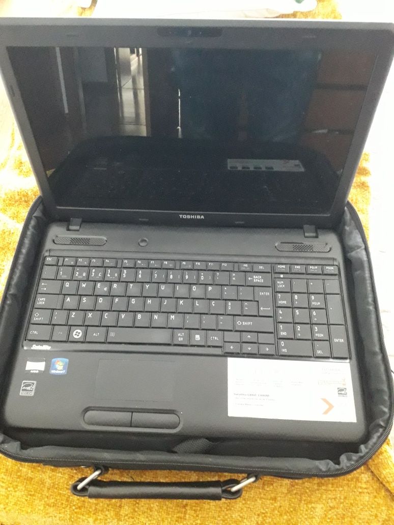 Portatil Toshiba