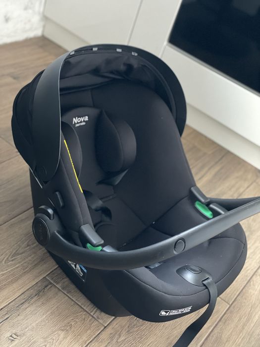 Автокресло для новорожденных Carrello Nova