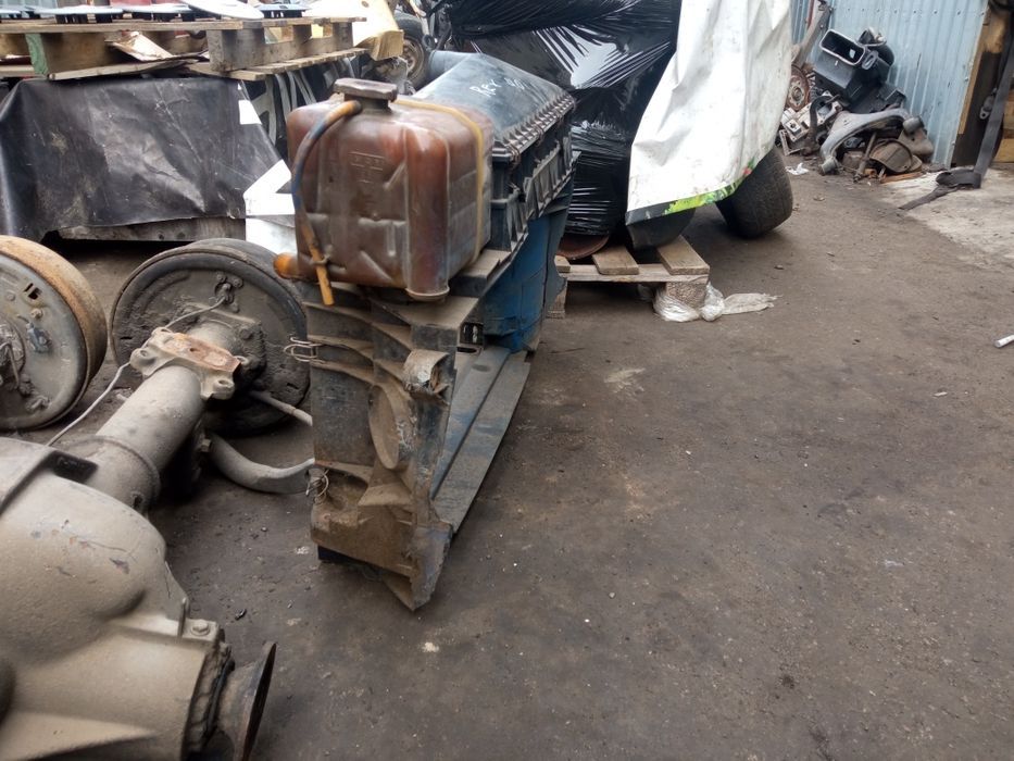 Корпус радиатора диффузор Mercedes REX, Vario 609 611 614 709 714 809
