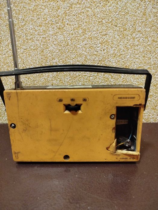 Продам радіоприймачі