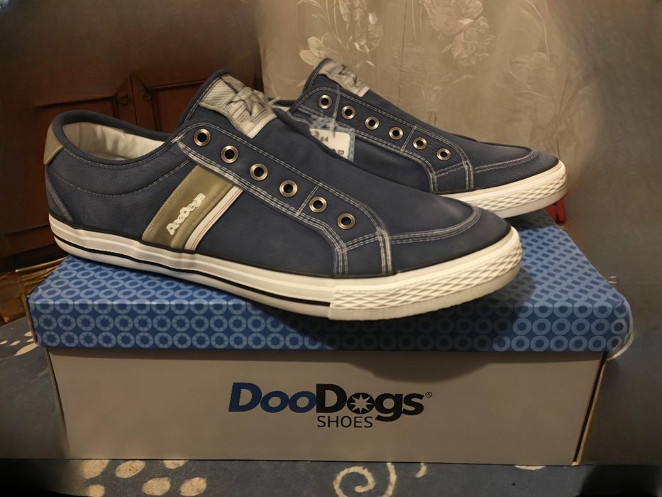 Нові кеди DooDogs 44р. 28.5 см по стельке