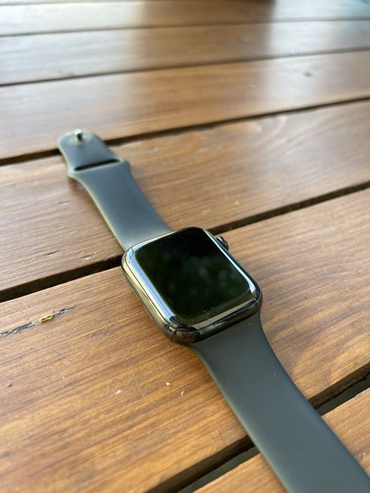Smartwach apple seria 4