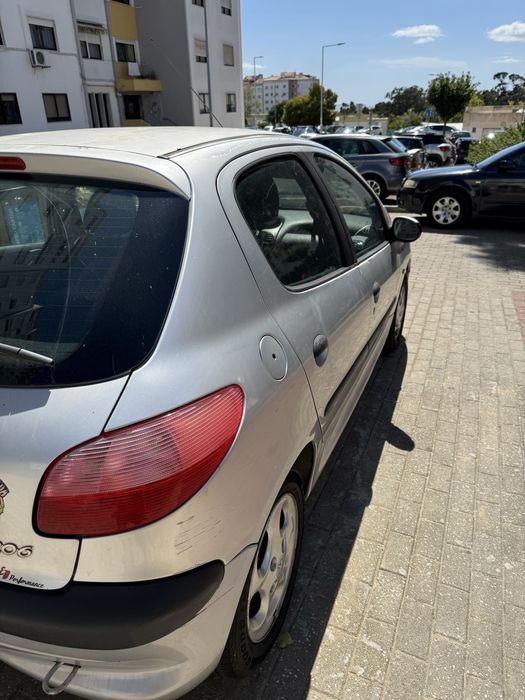 Peugeot 206 sem problemas 150mil km