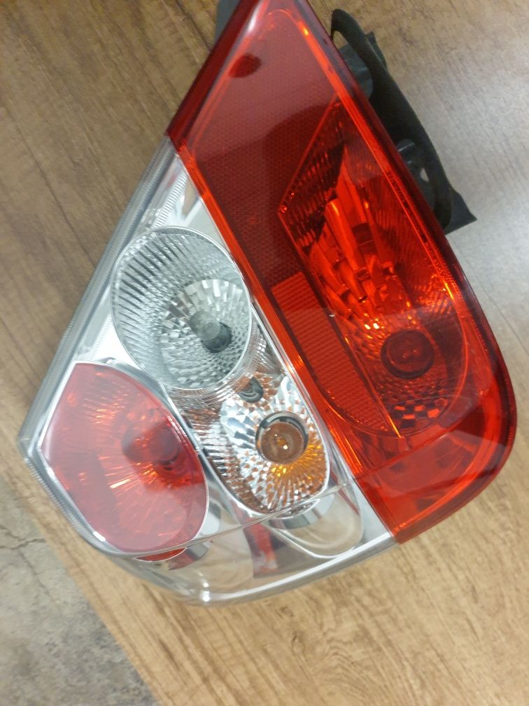 Lampy tył tylne Honda Civic VII Sport Lift 03-05r. 3 drzwiowy hb EU