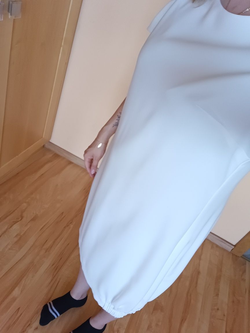 Sukienka firmy: Why Not