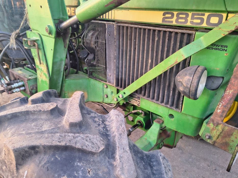 John Deere 2850 z Ładowaczem 2650 new Holland 2450 i  2250