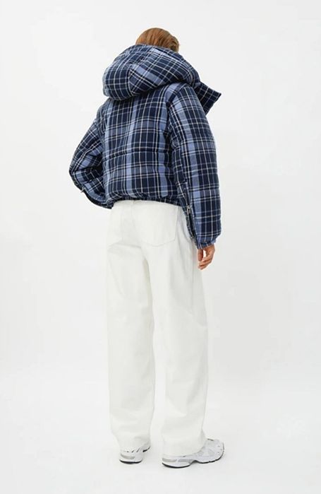 Теплий пуховик Weekday