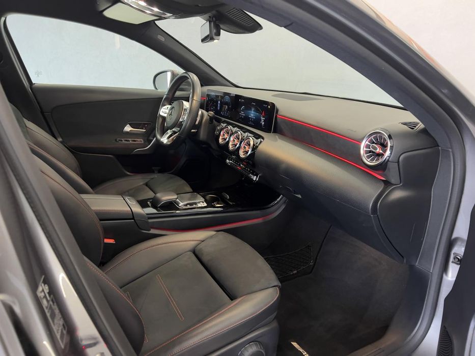 Mercedes-Benz A 180 d - CX Automática - Pack AMG