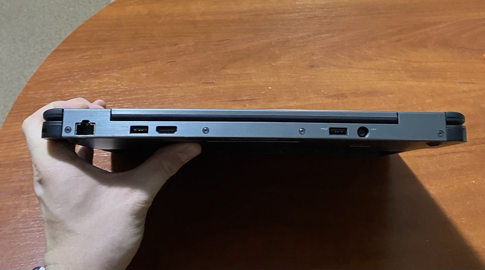 Ноутбук Dell Latitude E7240 12.5"/ 4GB RAM/32GB SSD/i5-4310! N2738