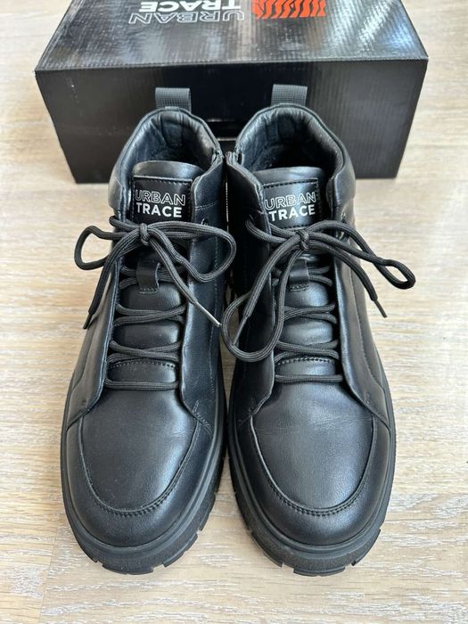 Чоловічі зимові ботинки