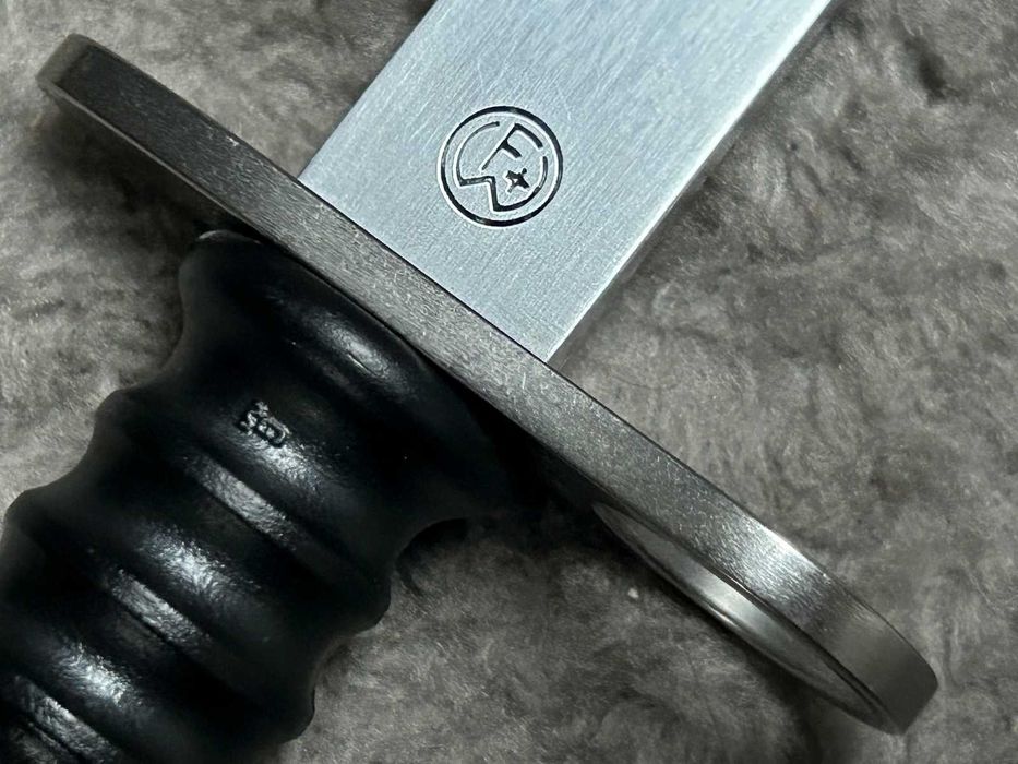 Szwajcarski bagnet M1957 - VICTORIA SCHWYZ - SIG - początek produkcji