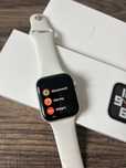 Smartwatch Apple watch Se 2 generacji 44mm GPS ,caly zestaw