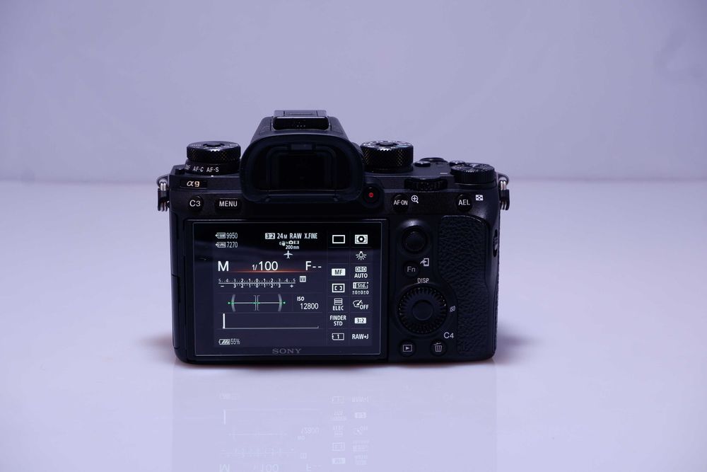 Sony A9 lepszy od A7 III A7 IV matryca Stacked - Idealny stan.
