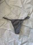 szare stringi victoria secret