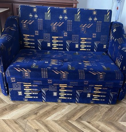 Oddam za darmo sofa rozkładana granatowa