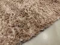 Tapete ou carpete grande beje