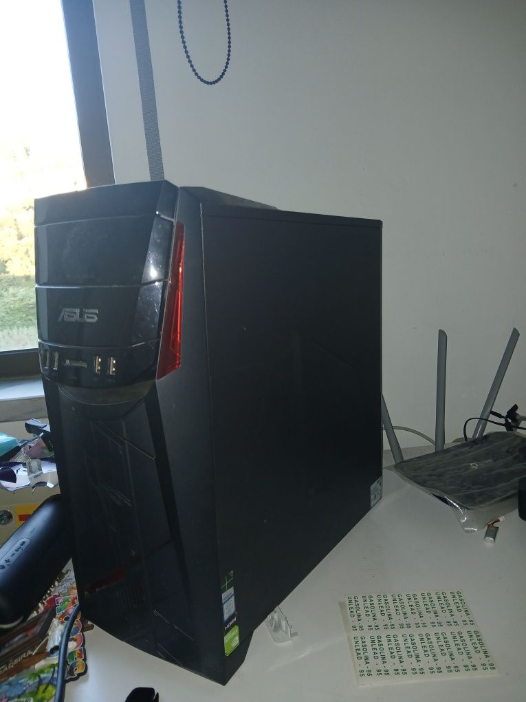 Computador Fixo Asus ROG G11CD Semi-Novo