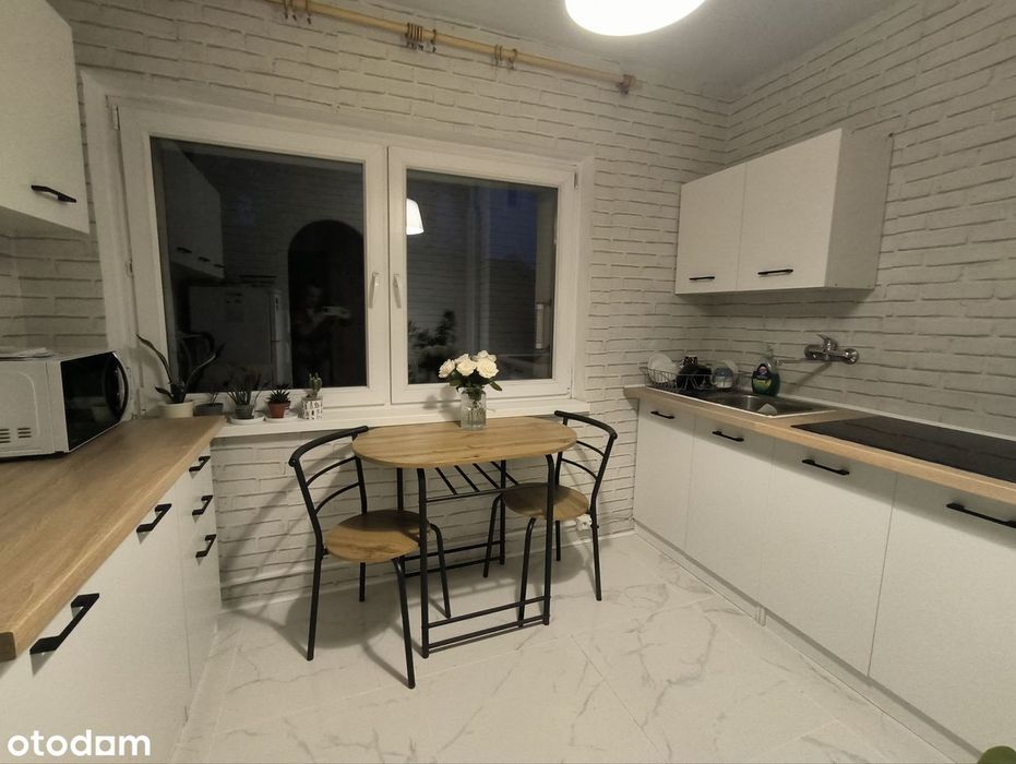 Kawalerka 1 Piętro przy Armii Krajowej