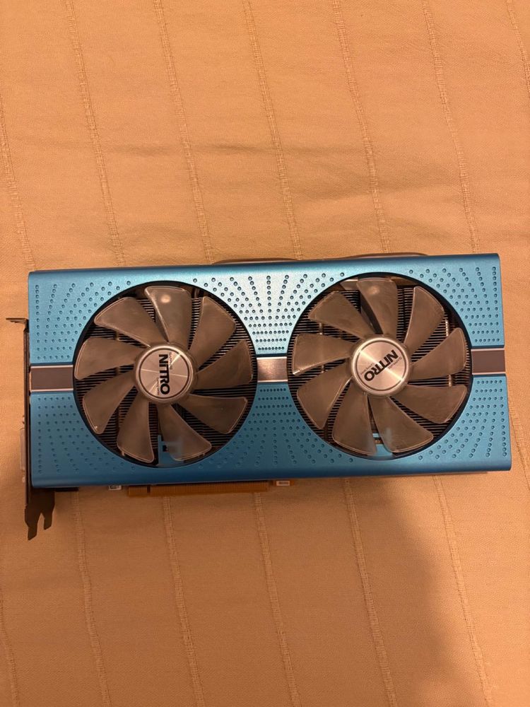 Grafica saffhire nitro+radeon RX 580 8 gb