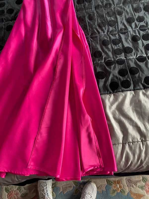 vestido rosa fúcsia de cerimónia
