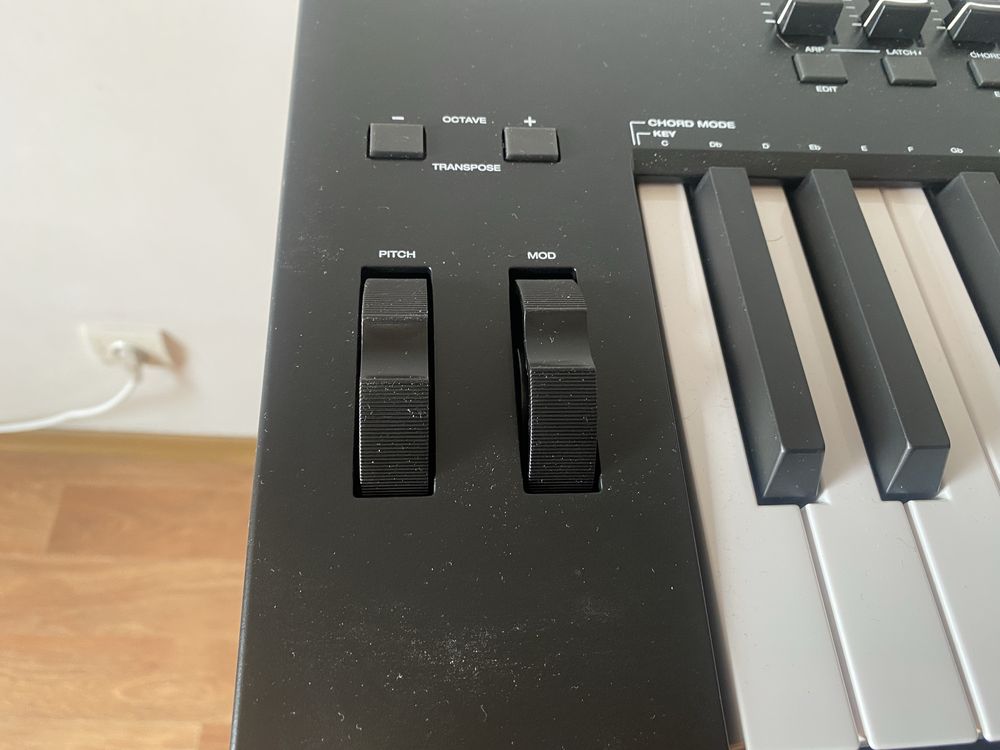 MIDI-клавіатура M-Audio Oxygen Pro 61