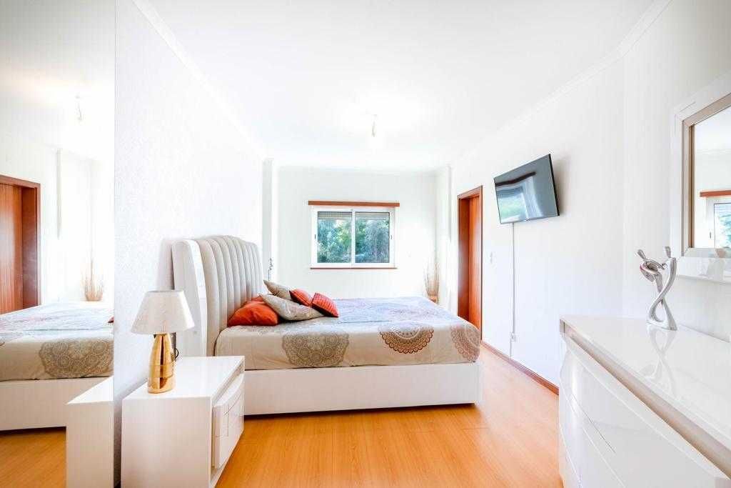 Apartamento T3 Horta dos Vimes