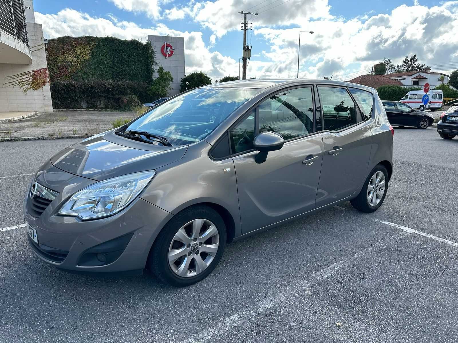 Opel Meriva 1.3 CDTI - B