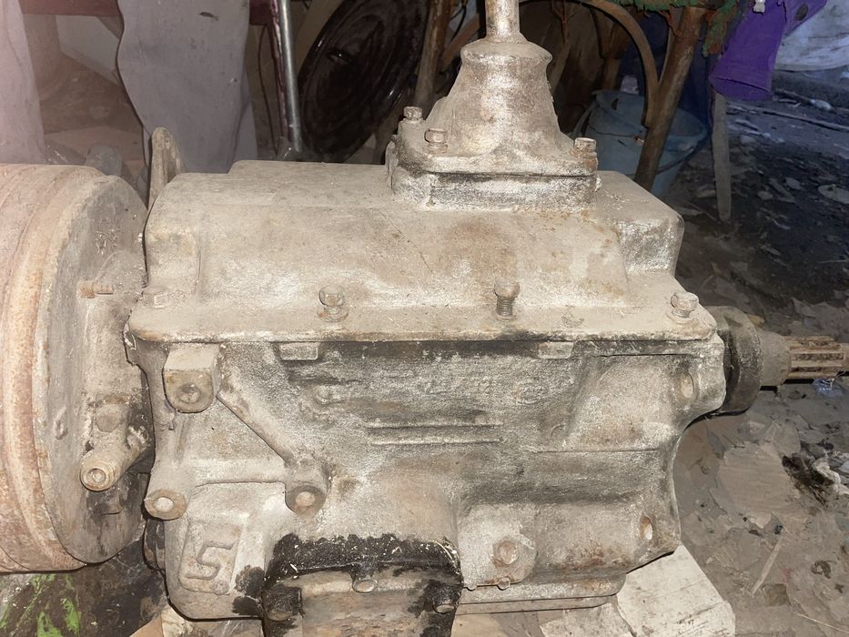 Скоросна коробка передач ЗІС