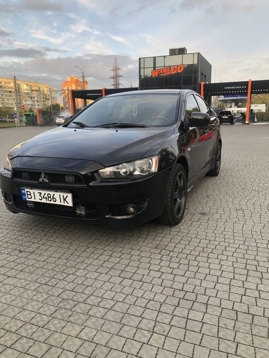 Продаж лансер 10 (на ходу технічно справна більше питань по телефону)