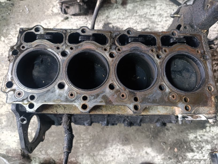 Блок циліндрів двигуна 2.5 D Vm425 Chrysler Voyager Dodge Ram Van