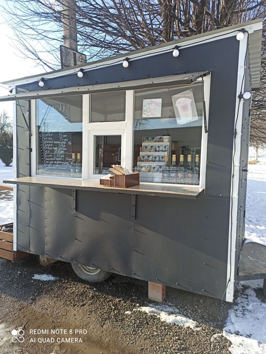 Торговий прицеп-кіоск