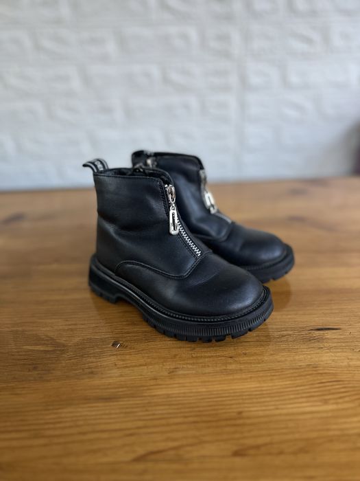 Дитяче взуття черевики з натуральноі шкіри