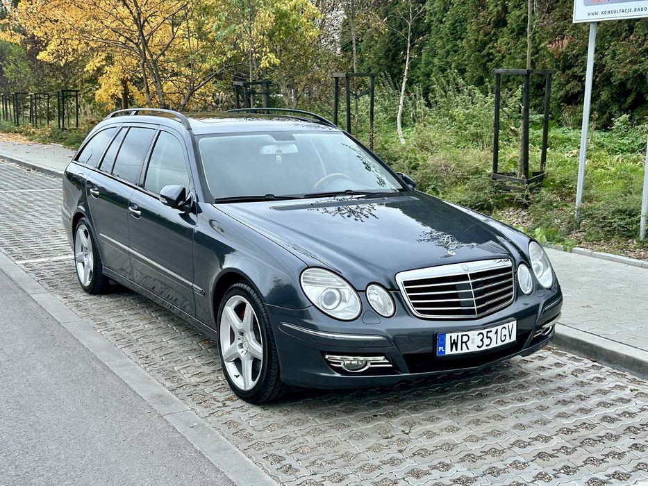 Mercedes E-Klasa W211 LIFT Kombi E500 5.5 V8 388KM Gaz LPG!
