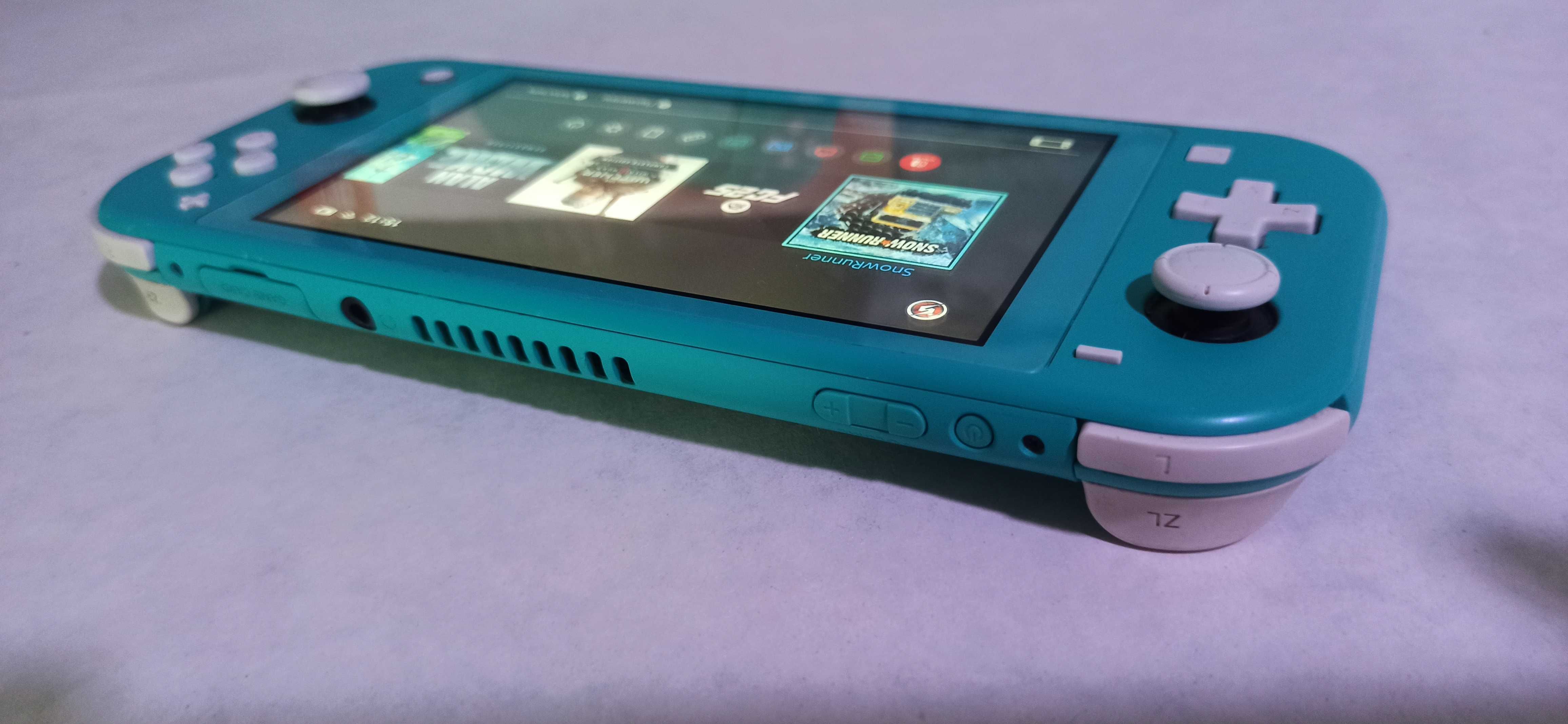 Nintendo Switch Lite +Кейс+Чохол