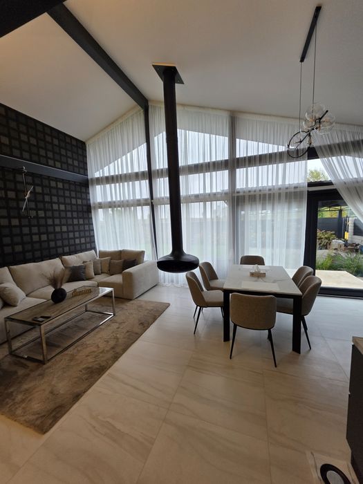 Новый ДОМ 120м2 уч 12,5 соток с Ремонтом мебелью техникой  Бассейном