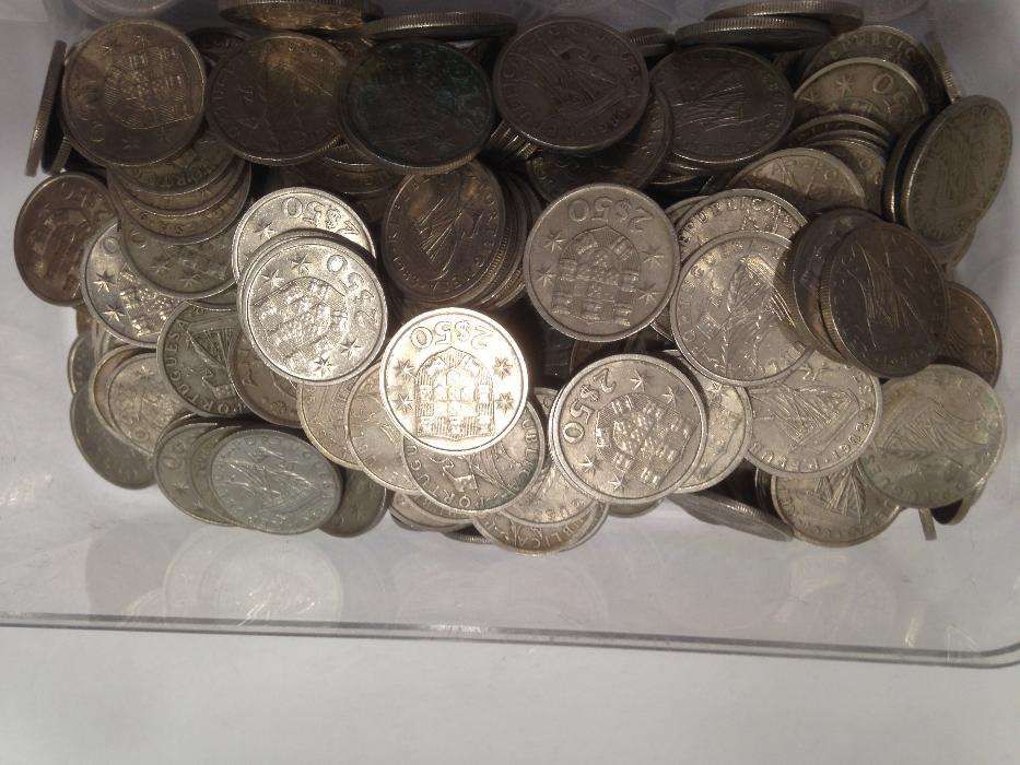 Moedas de 2$50 Cuproniquel ao Kilo