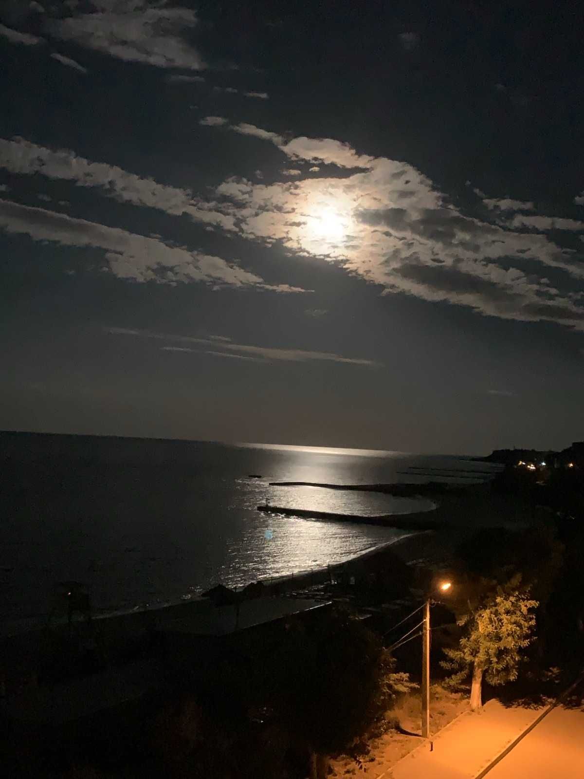 Квартира у моря. 13 ст. Фонтана. ЖК Магніт