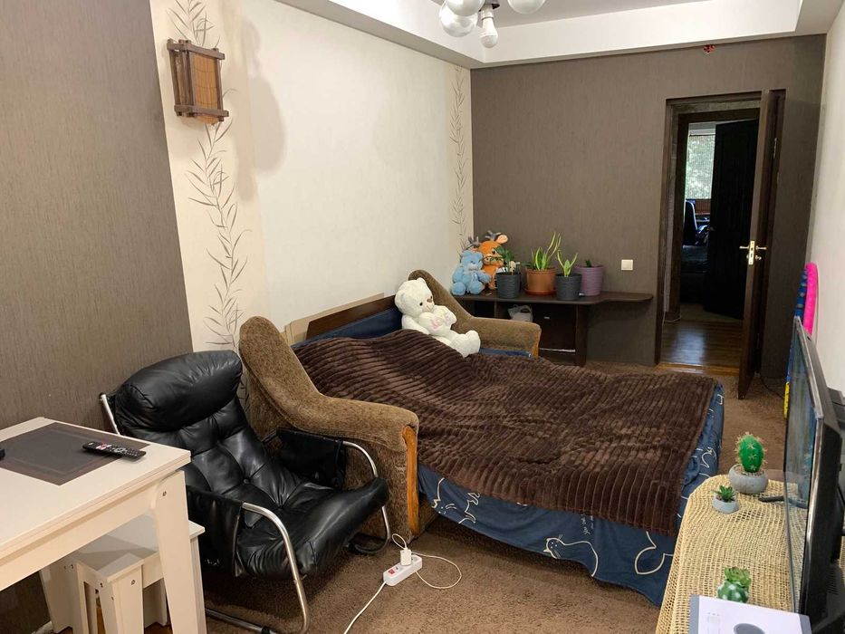 Продаж 2 кмн квартири, вул. Кияшка (213-178-270)