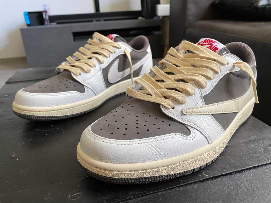 Travis Scott Jordan 1 Low Reverse Mocha