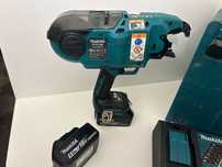 Makita DTR 180 - wiązarka do drutu zbrojeniowego