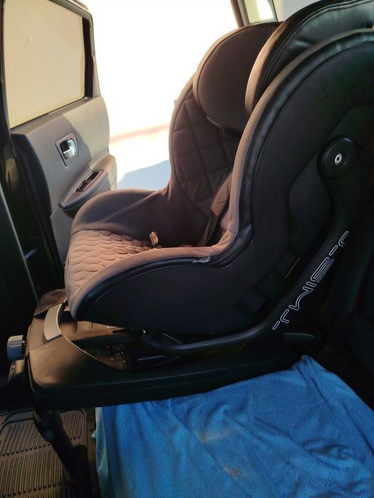 Cadeira de bebe com isofix