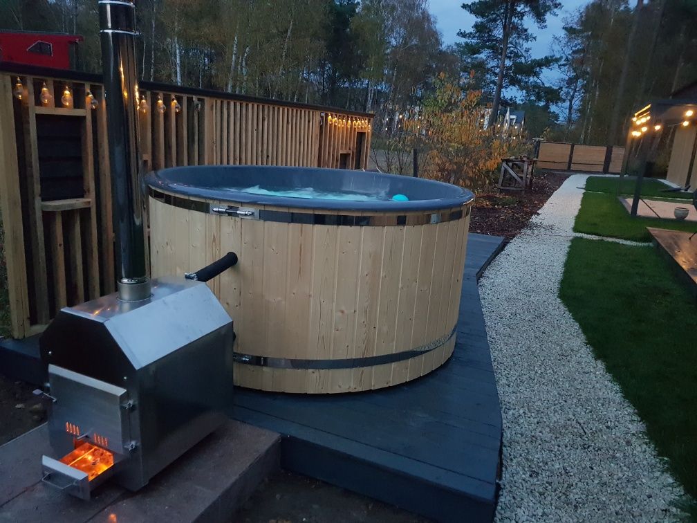Domki nad morzem Nowoczesne stodoły + Jacuzzi  LATO 2025
