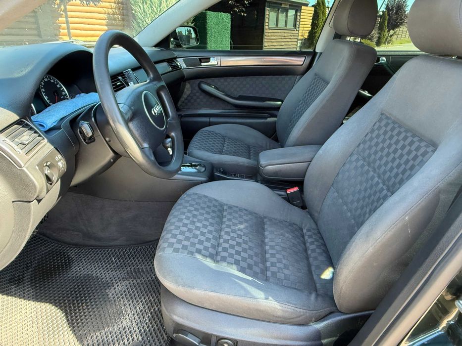 Audi A6 2002 гарний стан 2,5 дизель автомат