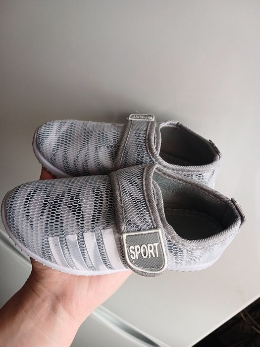 Кросівки сіточка