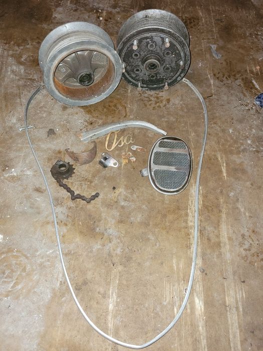 Części  cylinder wfm osa komar wsk