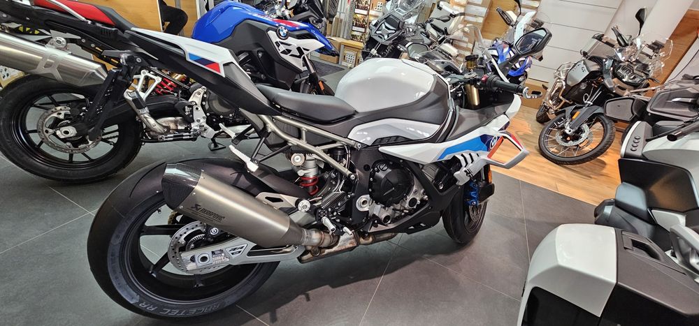 BMW S1000R S1000RR 2019-25 tłumik Akrapovic nowy