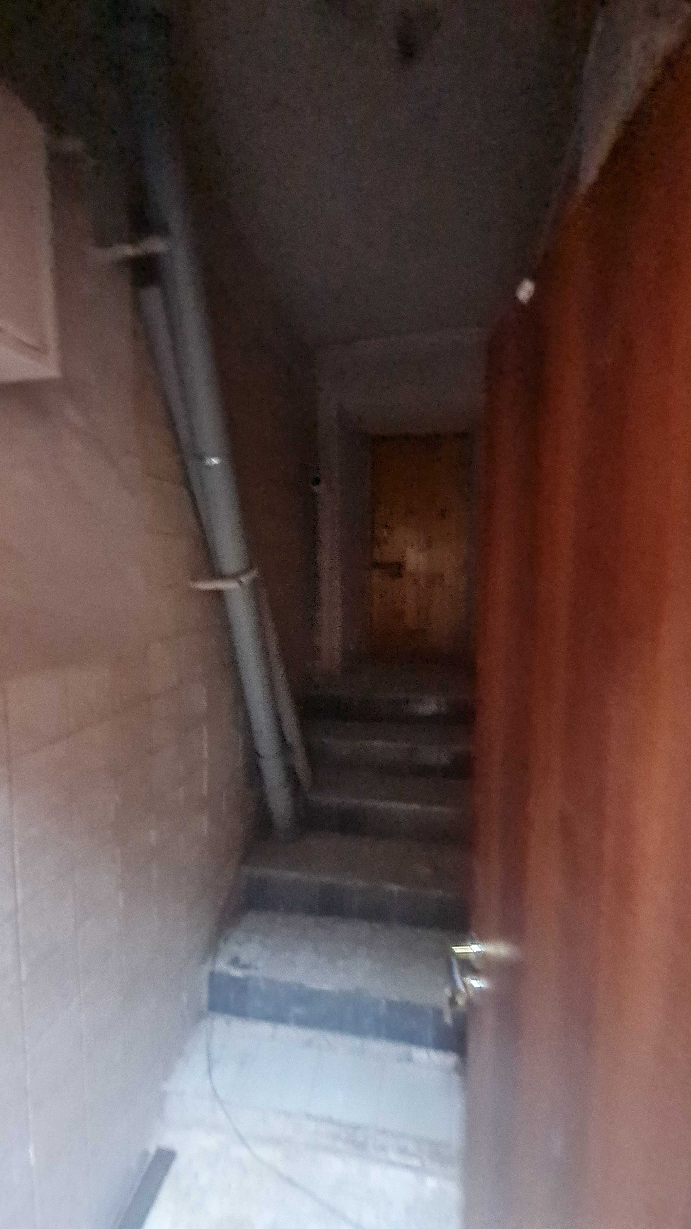 Аренда БЕЗОПАСНОГО офиса 100м в цоколе в Центре