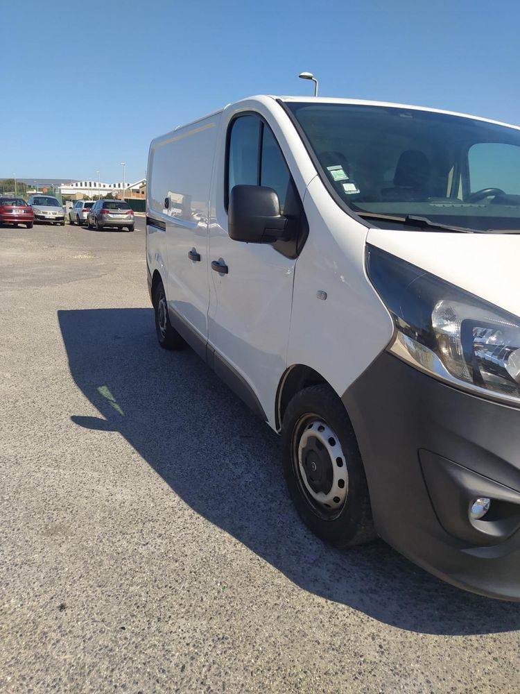 Vendo carrinha Opel Vivaro 1.6 CDTI